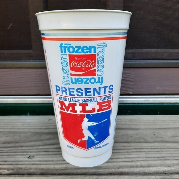 Vintage 1992/1994 MLB Jim Abbott & Cecil Fielder Collector Series souvenir cups - Picture 10 of 13